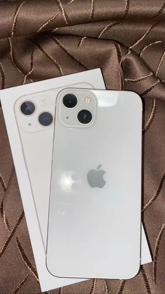 IP 13 starlight 128gb