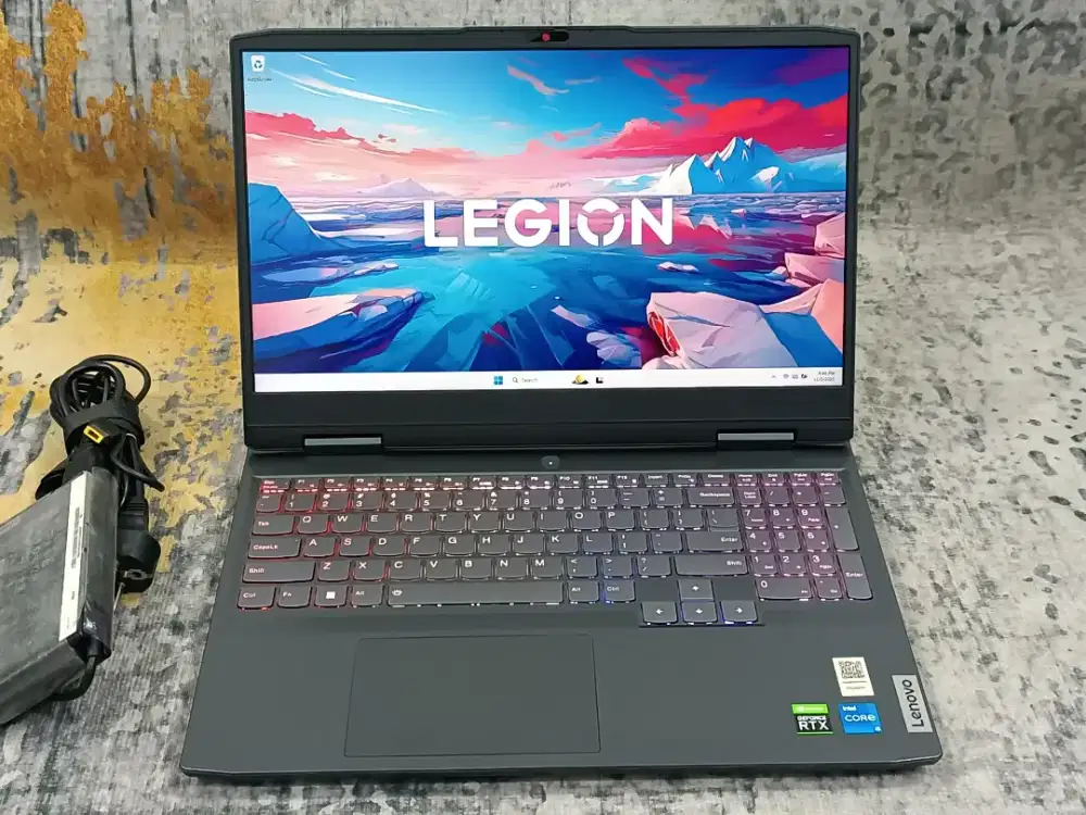 Lenovo Gaming 3 Core i5-12450H 16-1TB RTX 3050 4GB 85W 165Hz Like New
