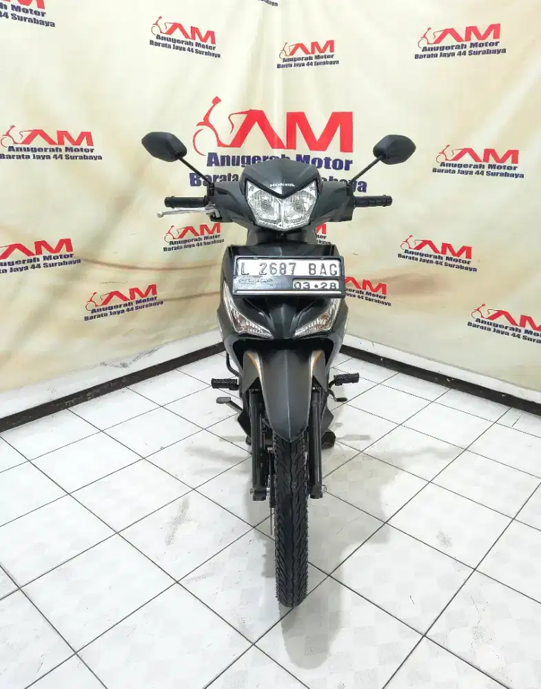 Km 1 ribu Honda supra x 125 fi Tahun 2023 warna hitam