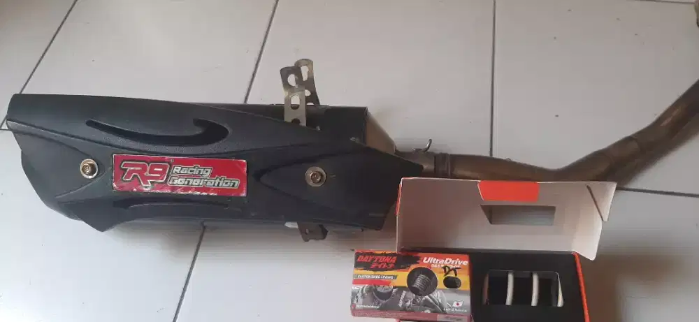 Borongan banda nmax old masih layak banget pakai.