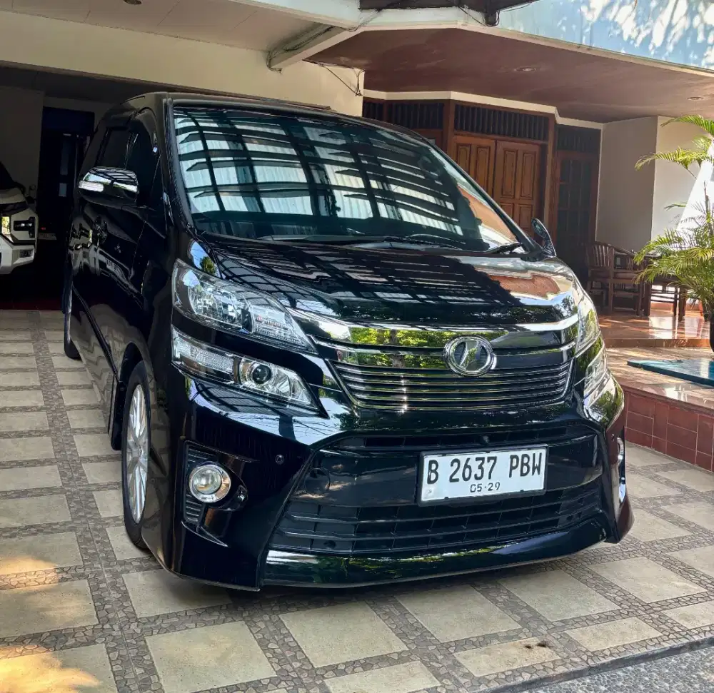 Toyota Vellfire ZG 2014