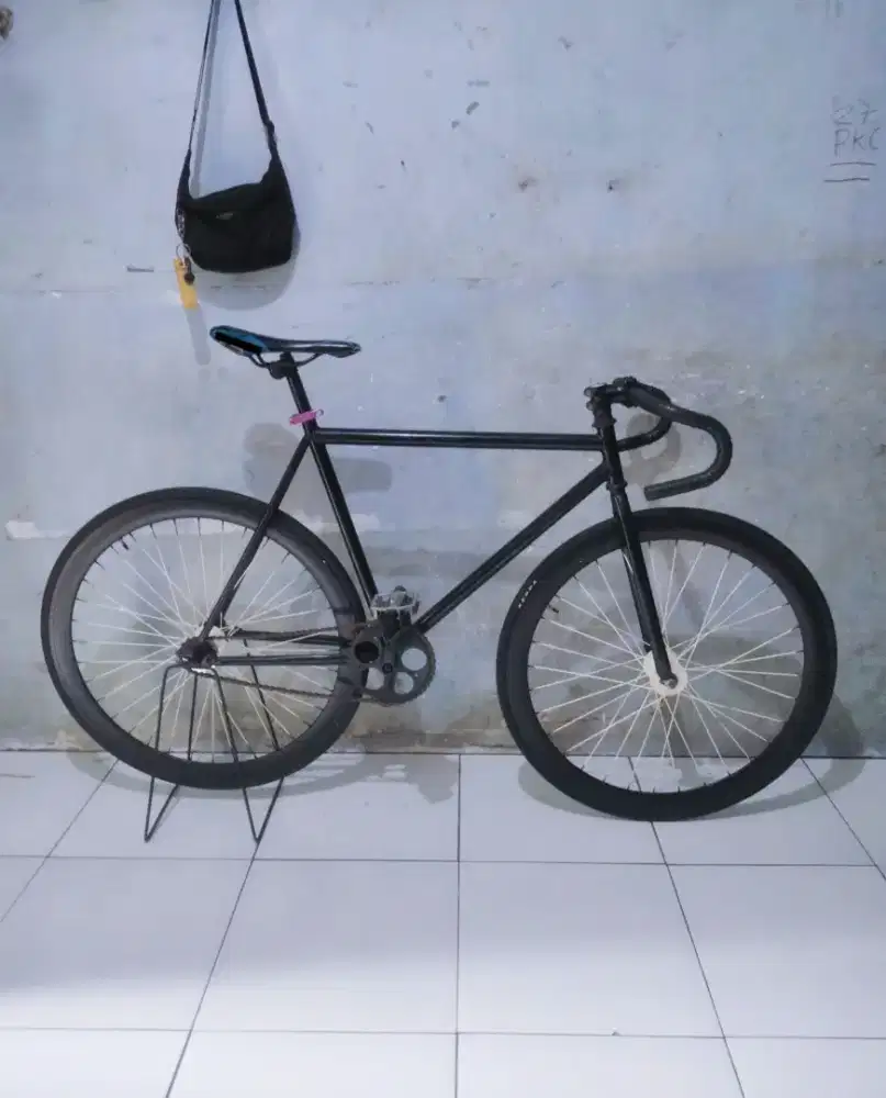 Sepeda Fixie Dolltrap