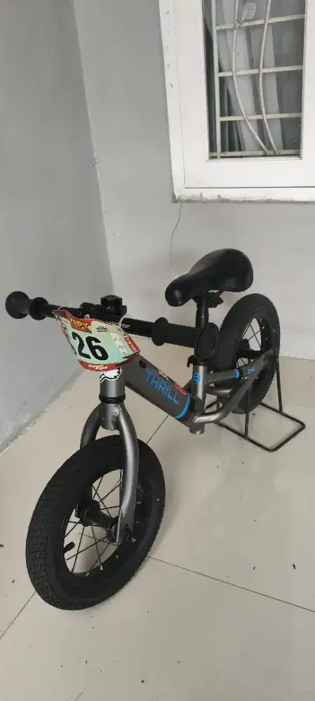 Push bike balance bike thrill one