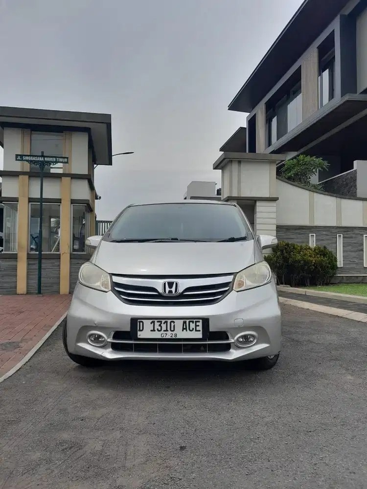 Honda Freed 2014 Bensin