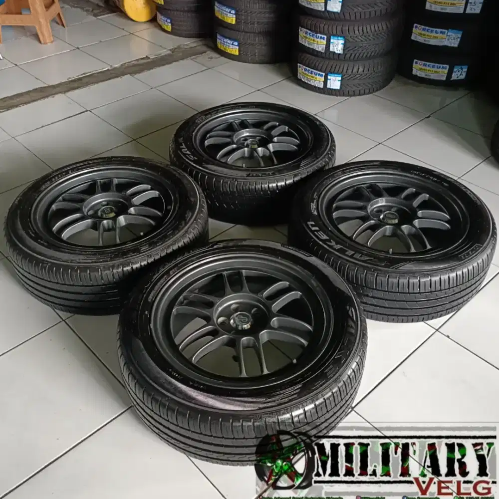 Enkei RPF1 R17 Gunmetal PCD 5/100