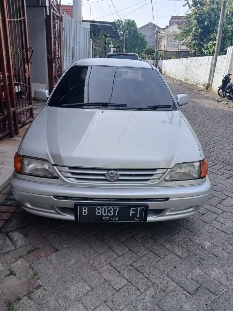 Toyota Soluna GLI MT 2000