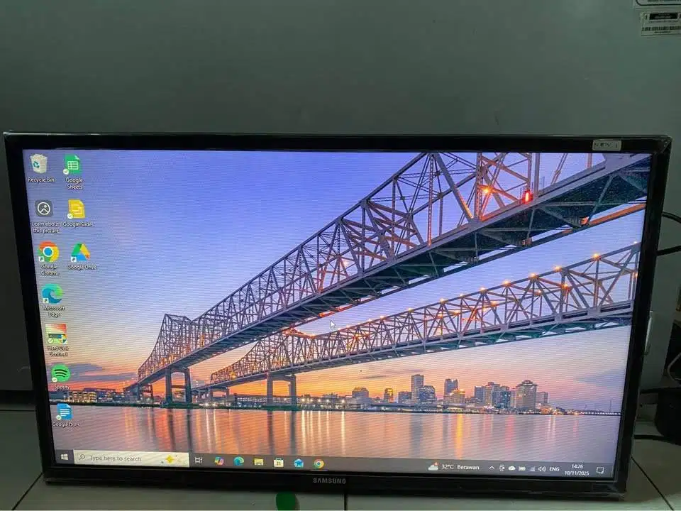 LED TV UA32FH4003 Samsung 32” HD