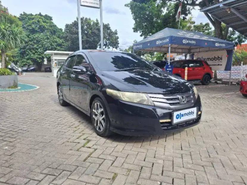 LOW DP Honda City 1.5 E Bensin-AT 2010 TBC