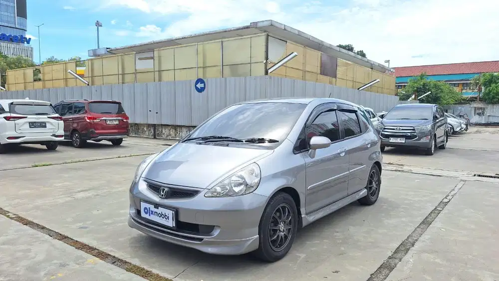 Pajak Panjang - Honda Jazz 1.5 GD3 Bensin-AT 2005