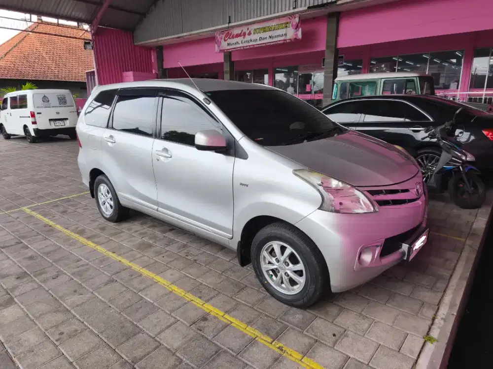 Dijual mobil Avanza g manual tahun 2014 milik dan pemakaian pribadi