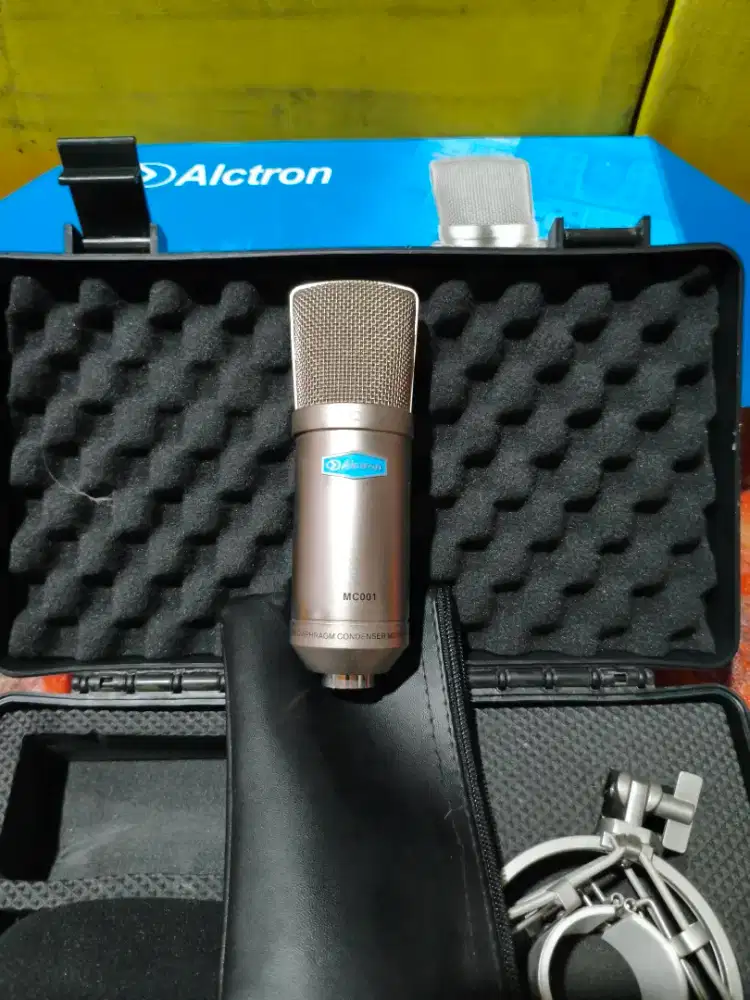 Microphone Condenser Alctron MC 001
