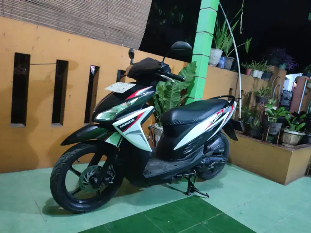 Vario 110cc Agnes