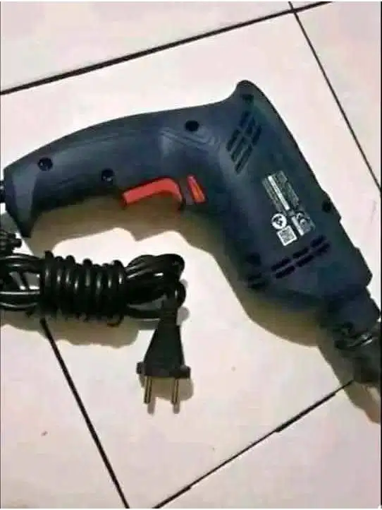 Bor Tangan Bosch GSB600