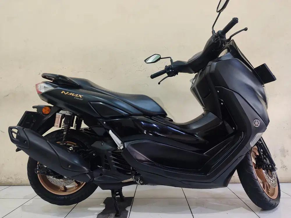 Nmax 155 VVA 2021 CONNECTED istimewa mulus terawat siap pakai...