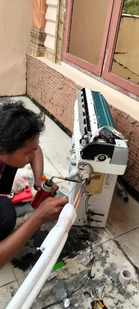 SERVICE AC MEDAN BERGARANSI