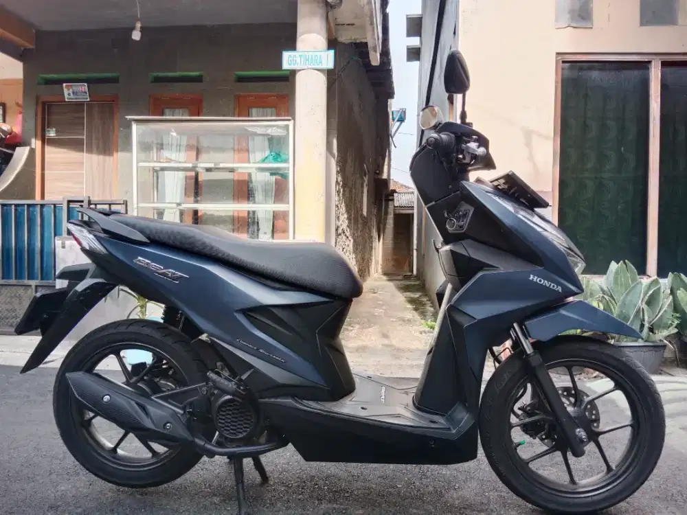 Honda beat deluxe 2021 biru navy