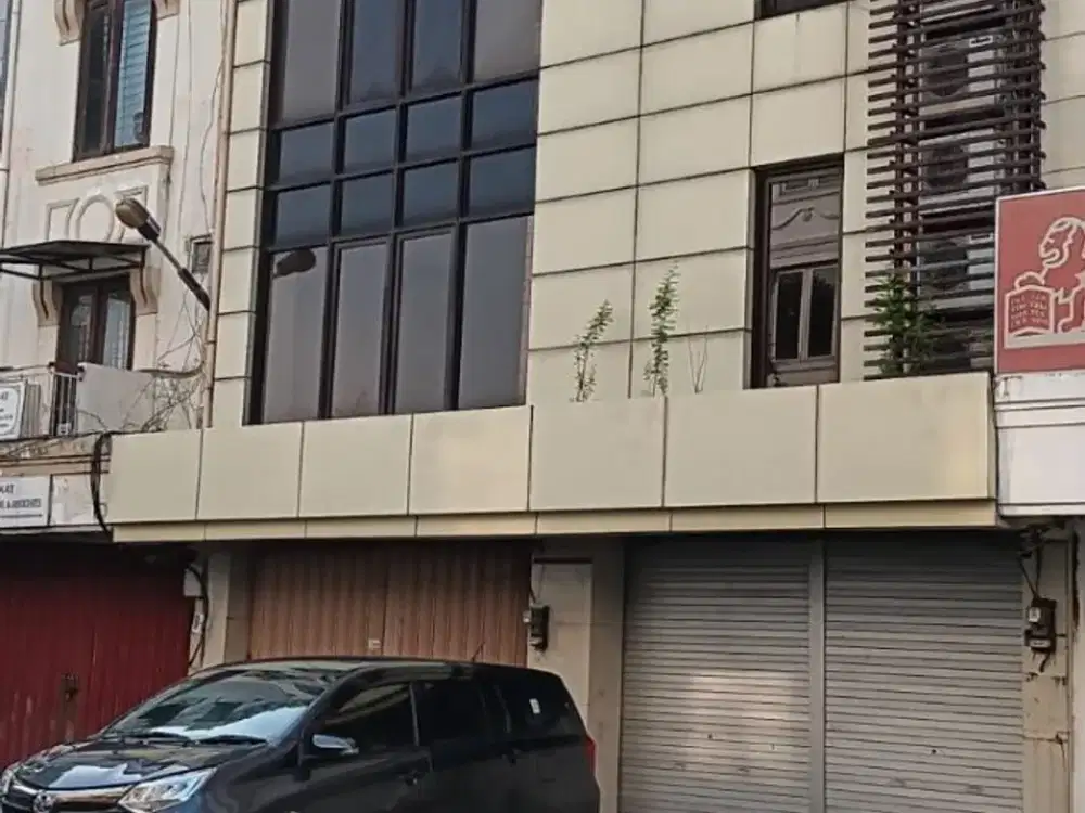 Dijual Ruko Gandeng di Pusat Kota Surabaya Jl Kombespol M Duryat