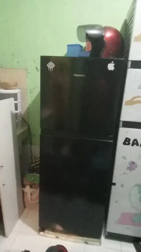 Jual kulkas 2 pintu merk hisense second berkualitas