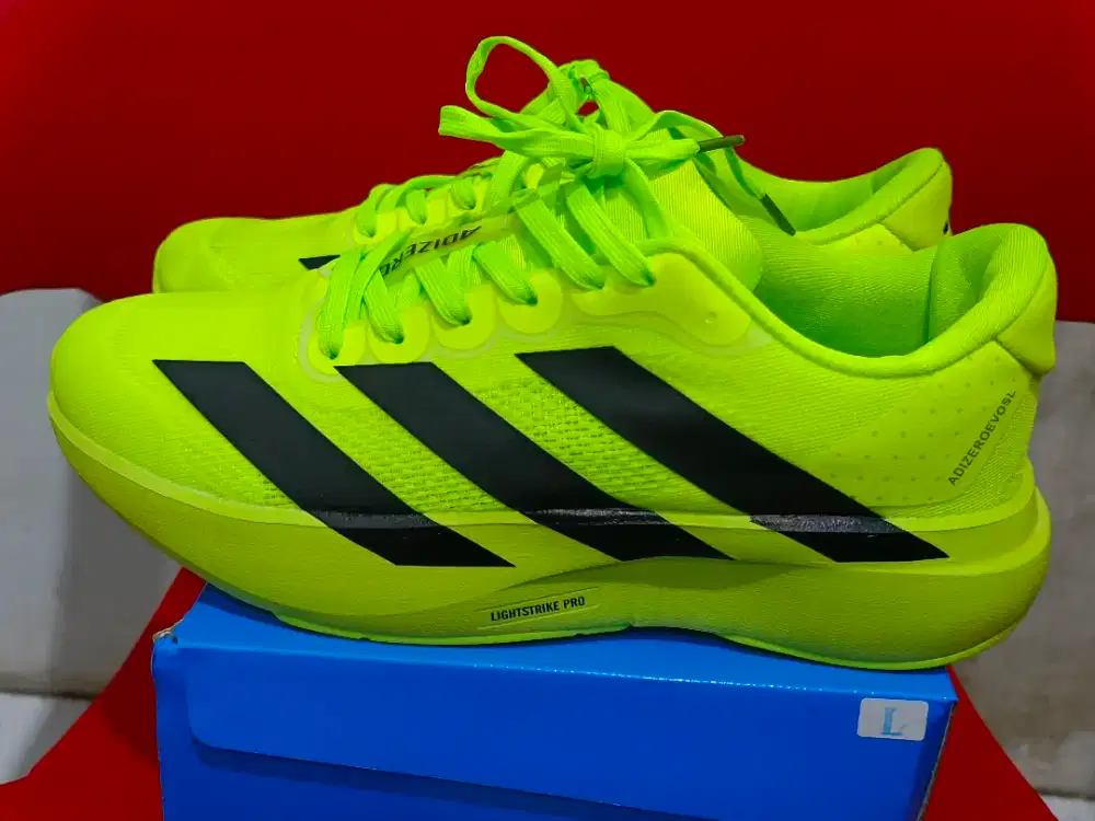 Sepatu Running Adizero EvoSL uk 44 warna hijau stabilo