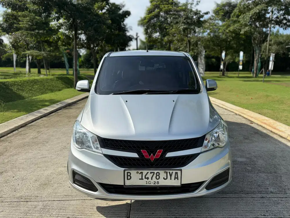 Wuling Confero 1.5 Manual 2018 Silver