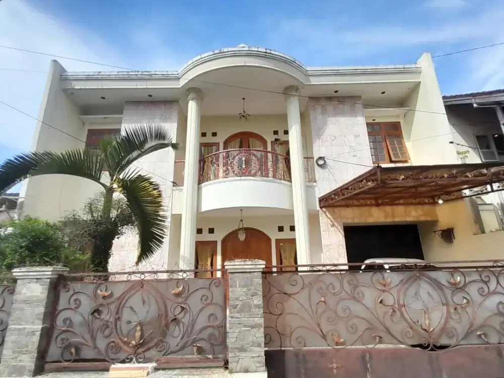 Rumah Luas di Sarikaso Gegerkalong Bandung