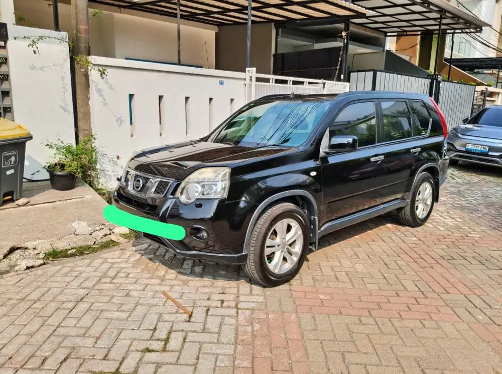 Nissan X-Trail 2012 Bensin