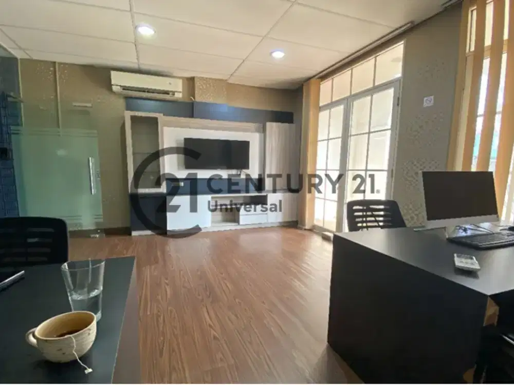 Space Ruko Untuk Kantor 2 Lantai 2 Di MOI Kelapa Gading