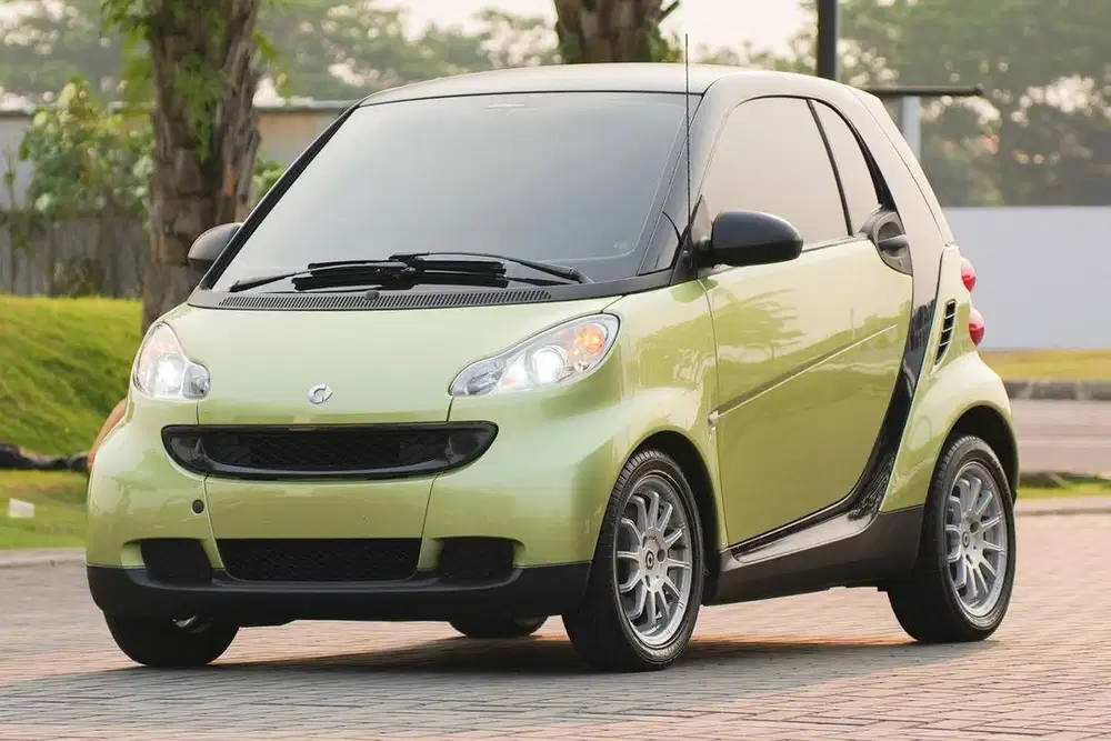 (DP 7jt) Smart Fortwo 1.0 Coupe AT