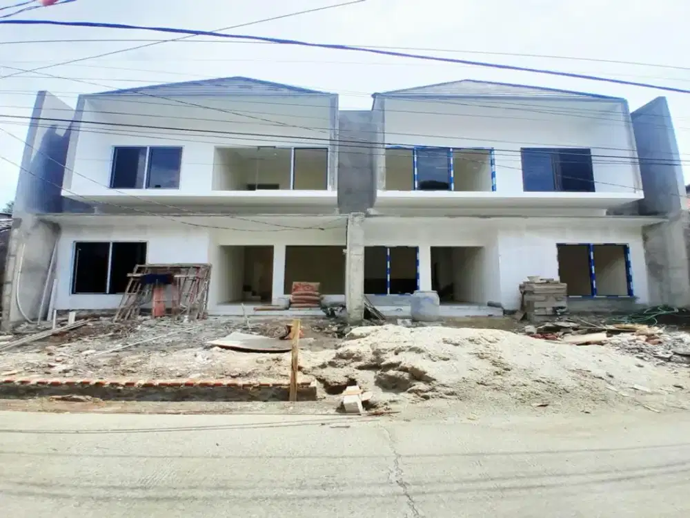 rumah 2 lantai dalam komplek LIA Jatiraden jatisampurna