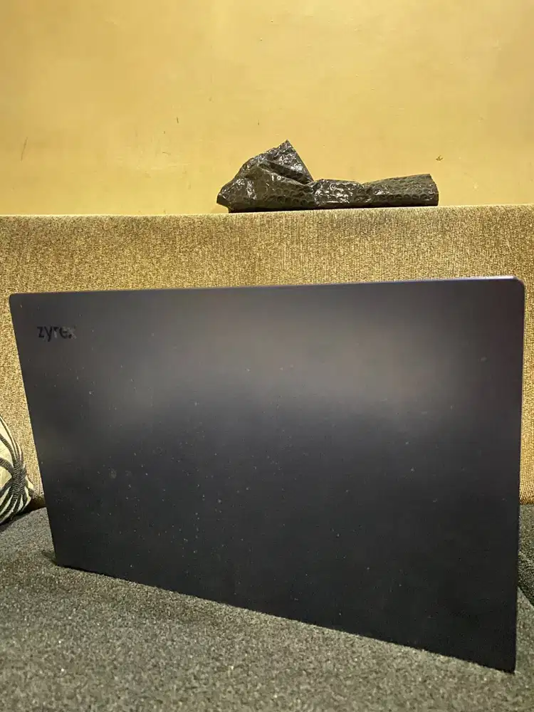 Laptop Zyrex Notebook D-Tech