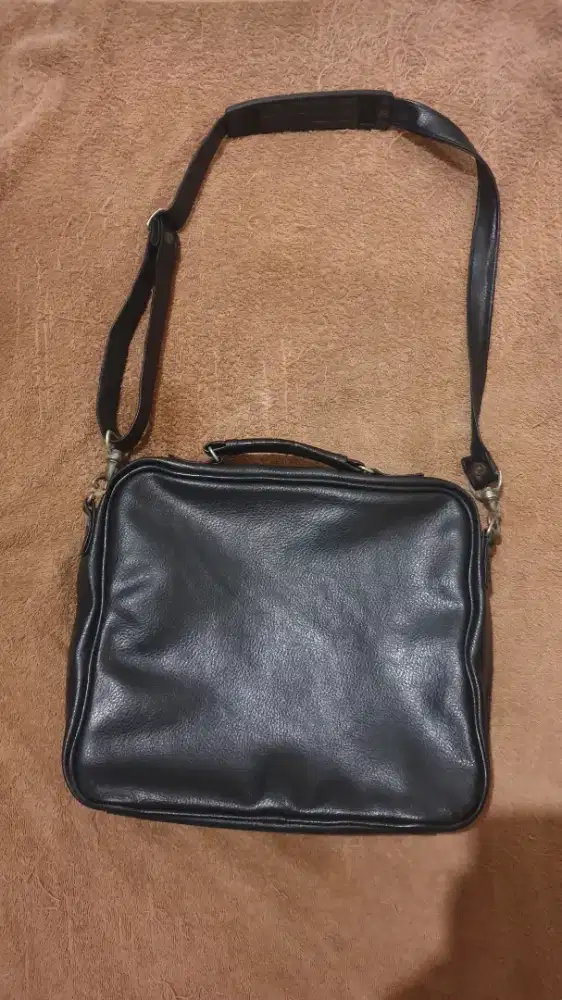 Tas CLASSIC PL masi bagus