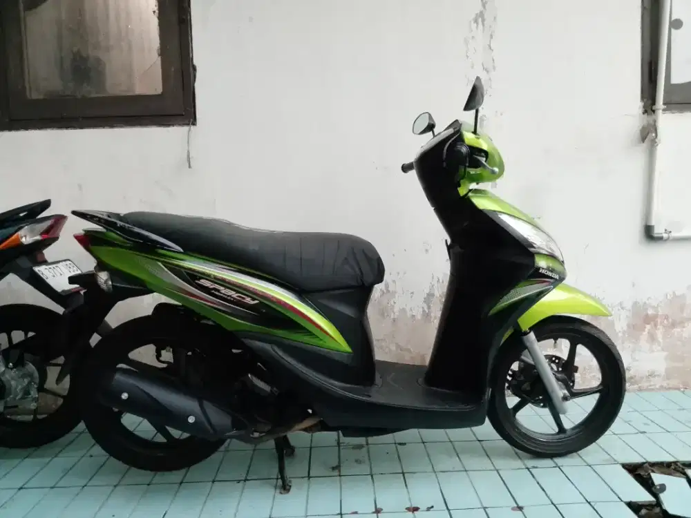 Jual cepat spacy karburator original mesin halus CVT adem