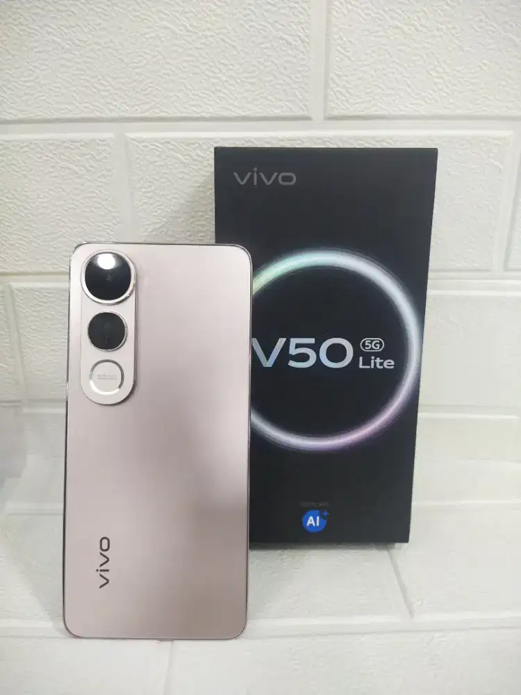 Vivo V50 lite 5G 8/256 grs 04/2026 full original