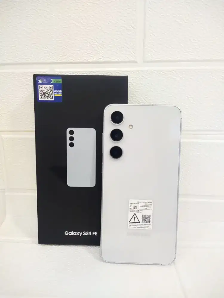 Samsung S24 fe 5G 8/256 grs 12/2025 full set original mulus