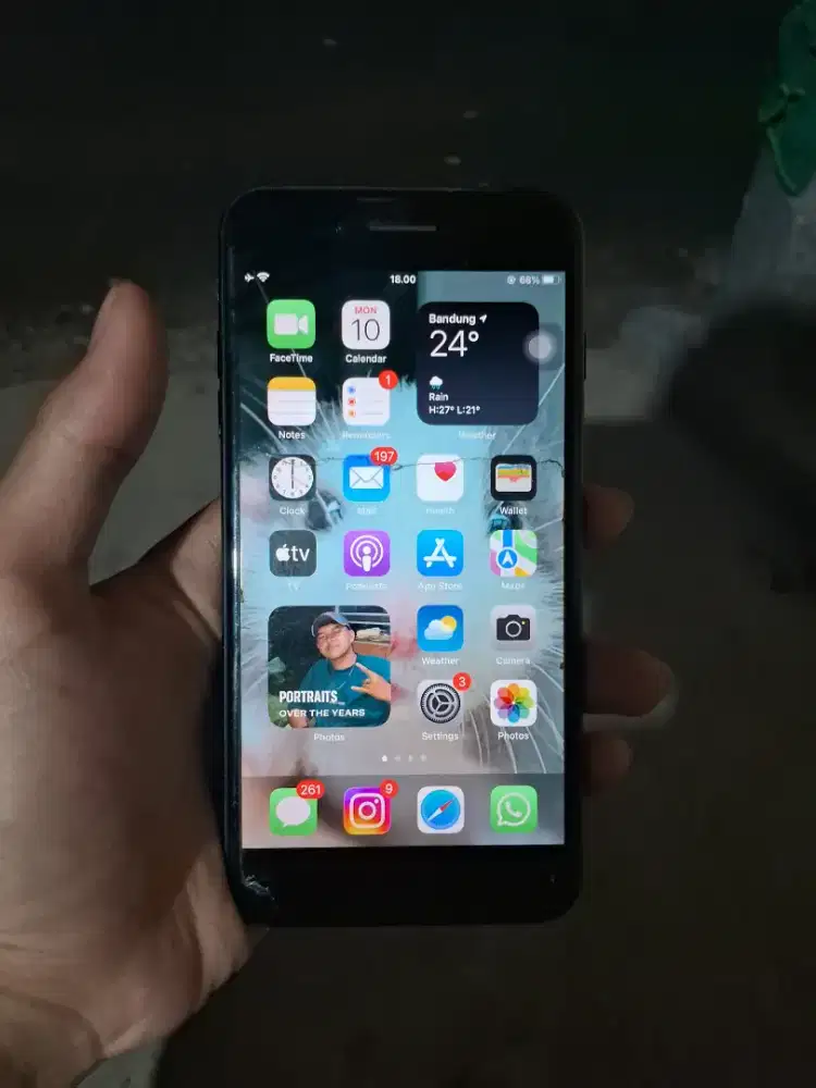 Jual iphone 7plus, no minus, bekas pemakaian