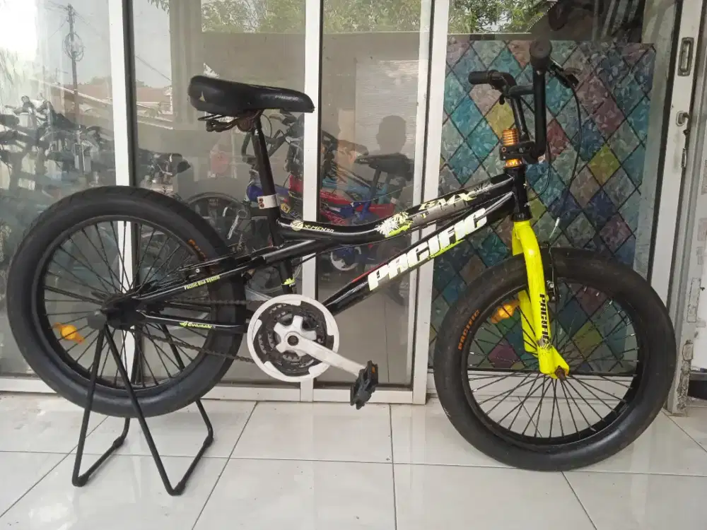 Sepeda anak BMX ban jumbo