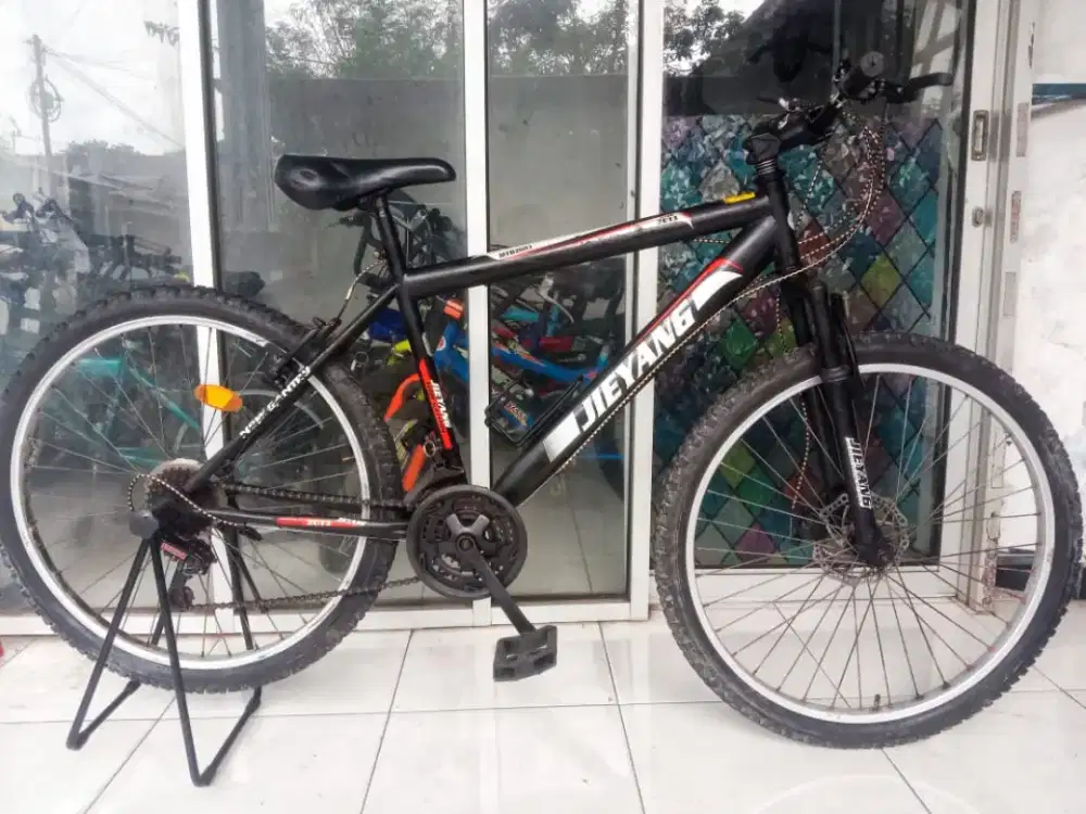 Sepeda gunung MTB dewasa