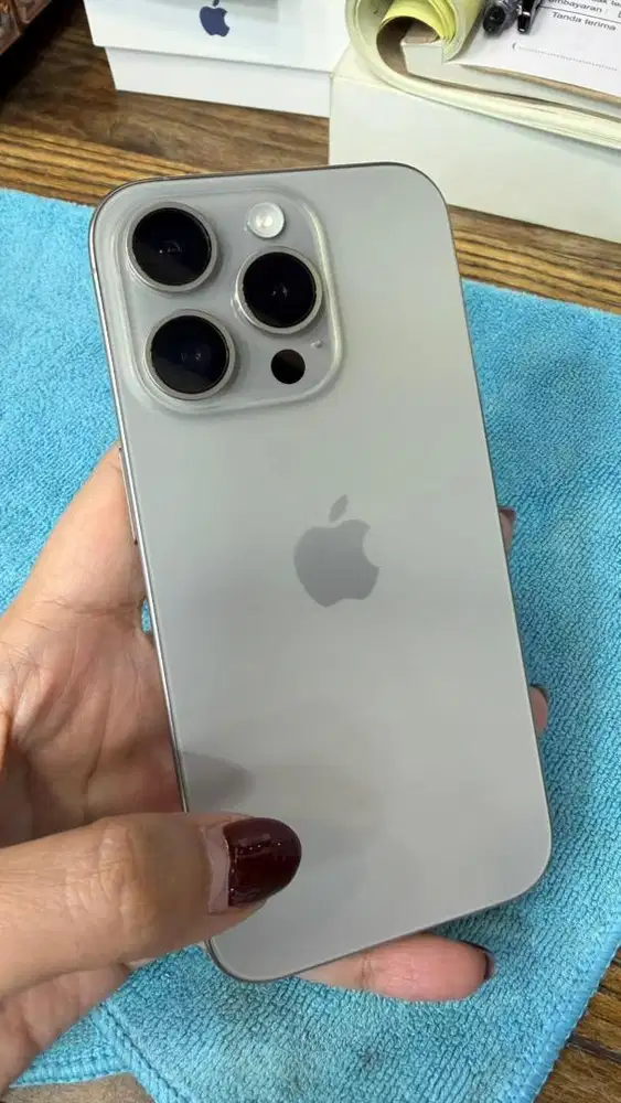 Iphone 15 pro 128giga resmi