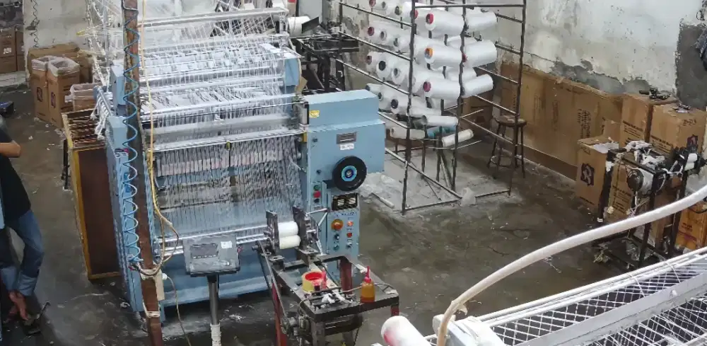 Dicari Operator Mesin Crosshet yg berpengalaman