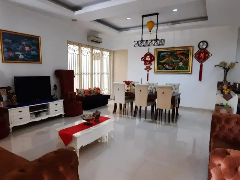 Dijual Rumah Luas Nyaman di Pantai Indah Kapuk, Jakarta Utara