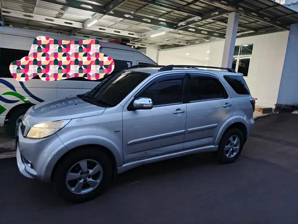 Toyota Rush 2010 Bensin