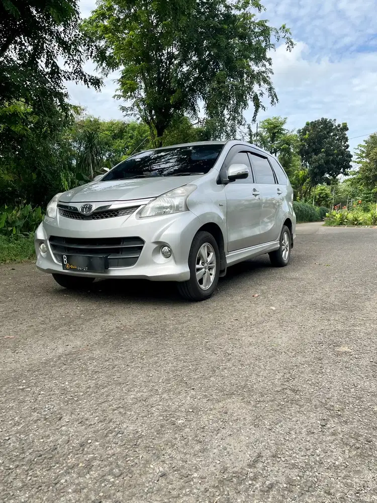 Toyota Avanza 2012 Bensin