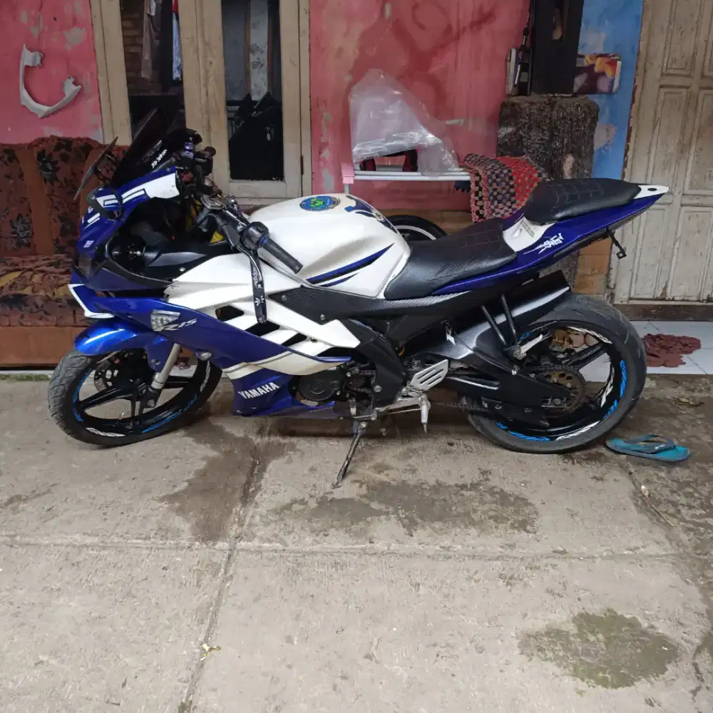 Dijual Yamaha YZF R15
