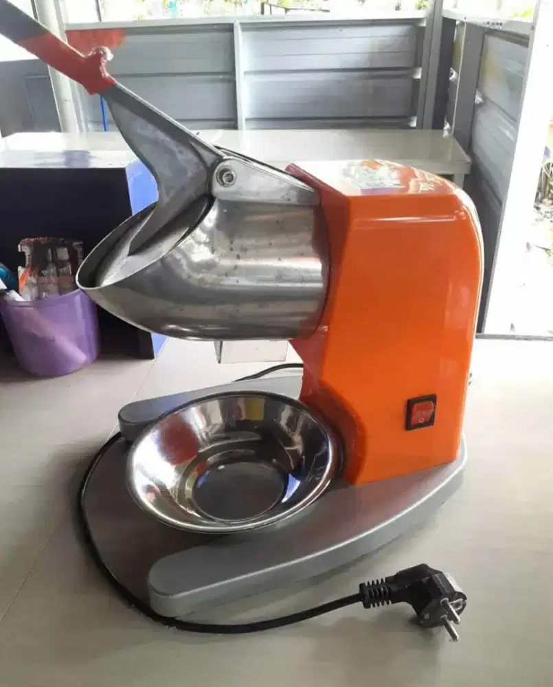 Mesin ES Crusher / Mesin Es Serut