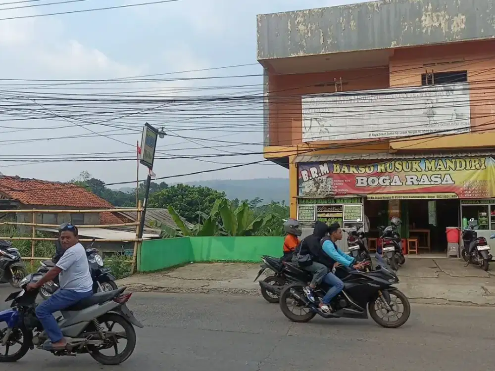 DIJUAL RUKO 2 LANTAI COCOK BUAT USAHA DEPAN JALAN UTAMA SENTUL SSC116