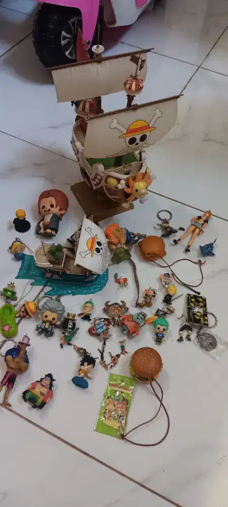 Dijual Action Figure One Piece murah meriah