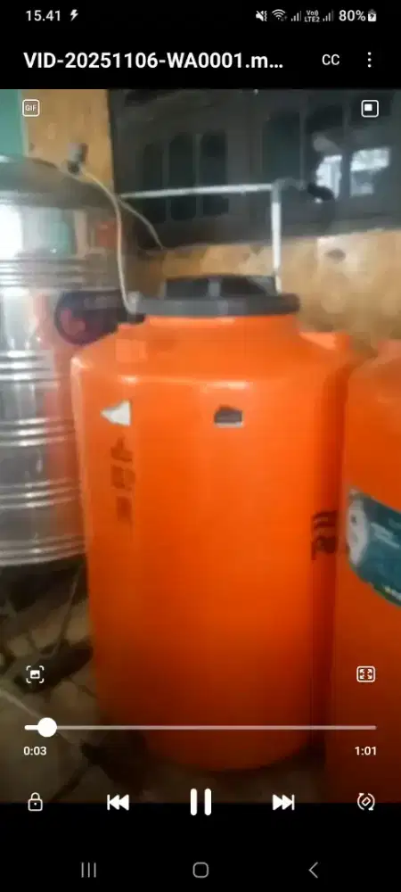 Perlengkapan usaha air minum isi ulang