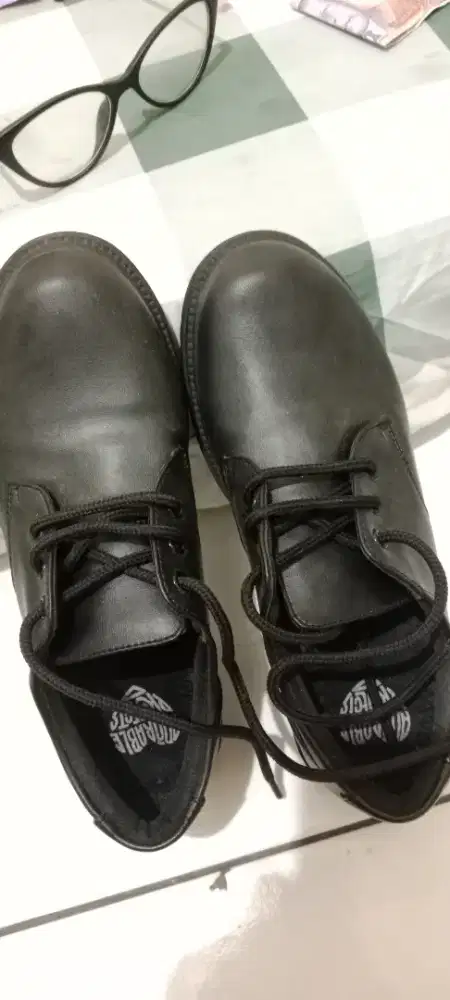 Sepatu baru, baru dipke sekali ukuran 38