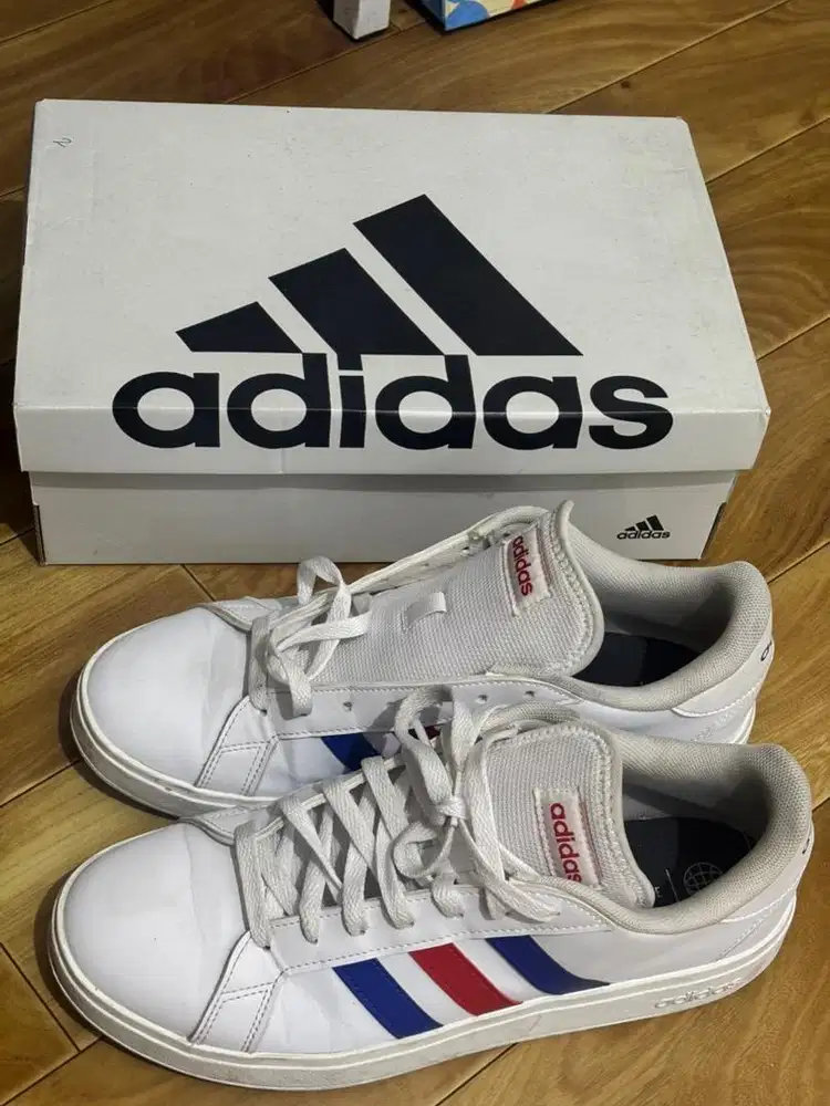 WTS sepatu adidas tennis grand court 2.0 white original