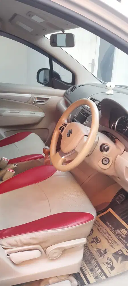 Dijual Suzuki Ertiga 2013 istimewa